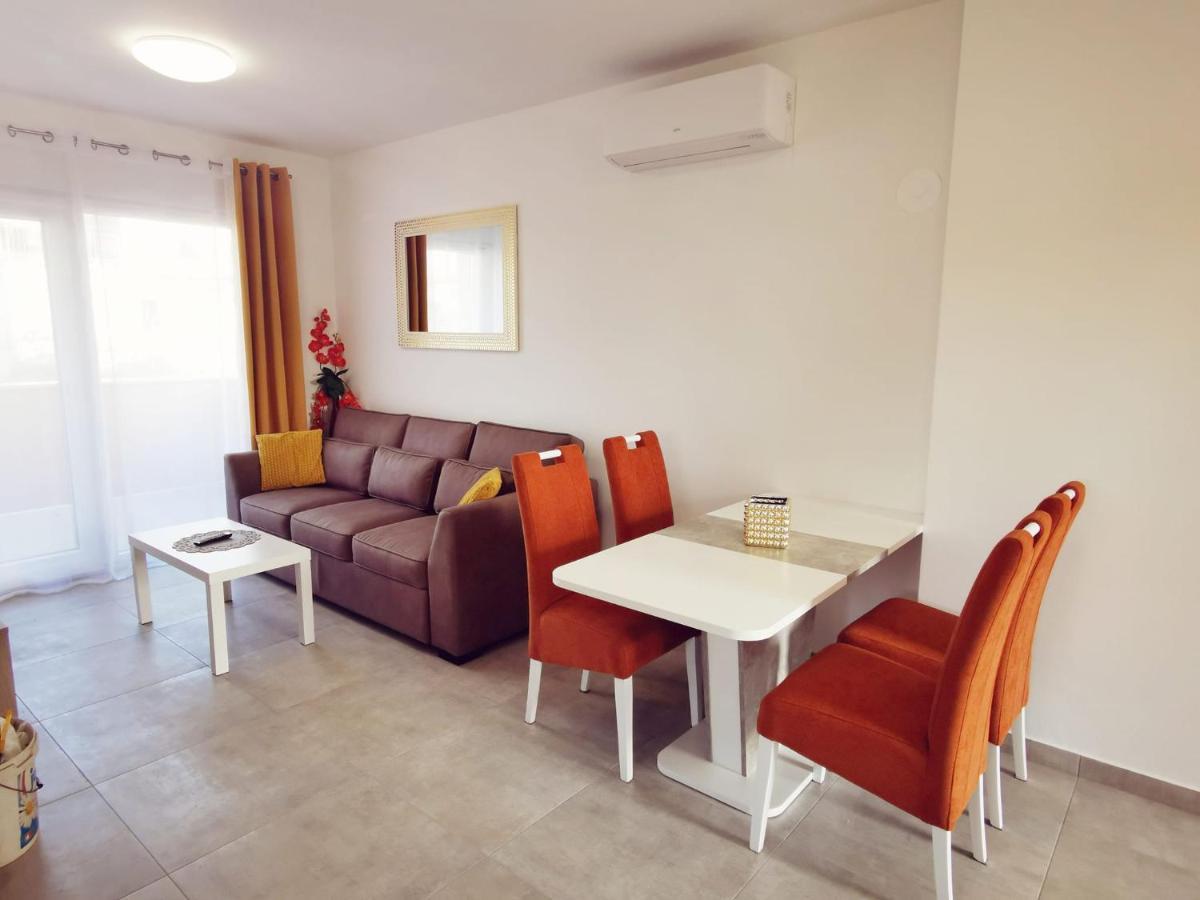 Apartmani Marco,Lukas,Patrick,David,Blizu Centra I Mora Sa Free Privatnim Parkingom Пула Экстерьер фото