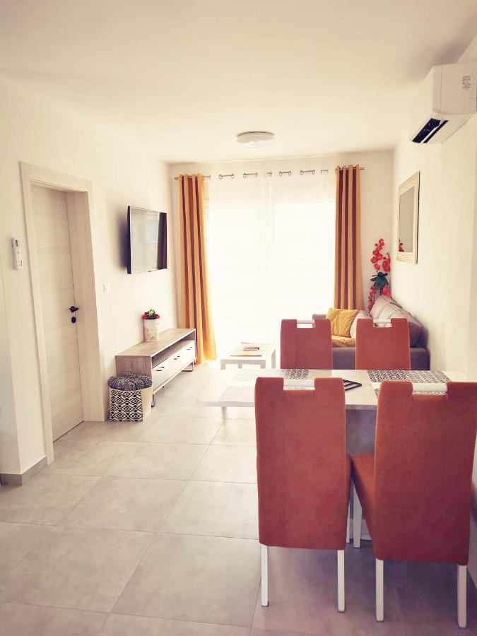 Apartmani Marco,Lukas,Patrick,David,Blizu Centra I Mora Sa Free Privatnim Parkingom Пула Экстерьер фото