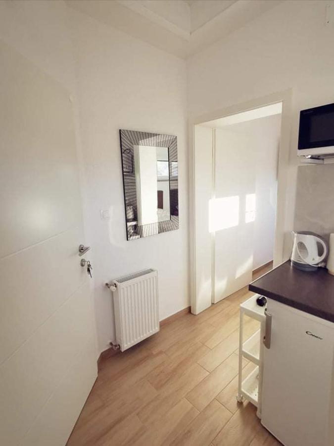 Apartmani Marco,Lukas,Patrick,David,Blizu Centra I Mora Sa Free Privatnim Parkingom Пула Экстерьер фото
