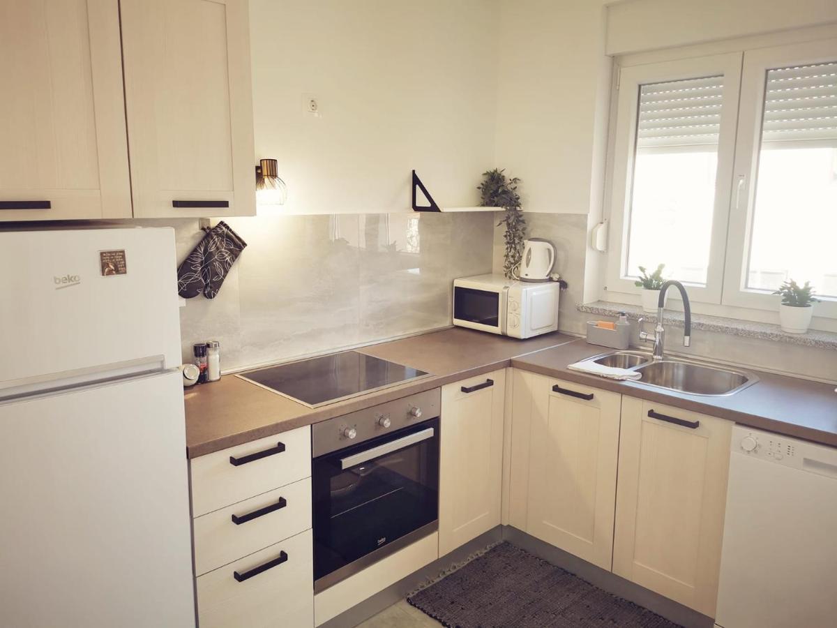 Apartmani Marco,Lukas,Patrick,David,Blizu Centra I Mora Sa Free Privatnim Parkingom Пула Экстерьер фото