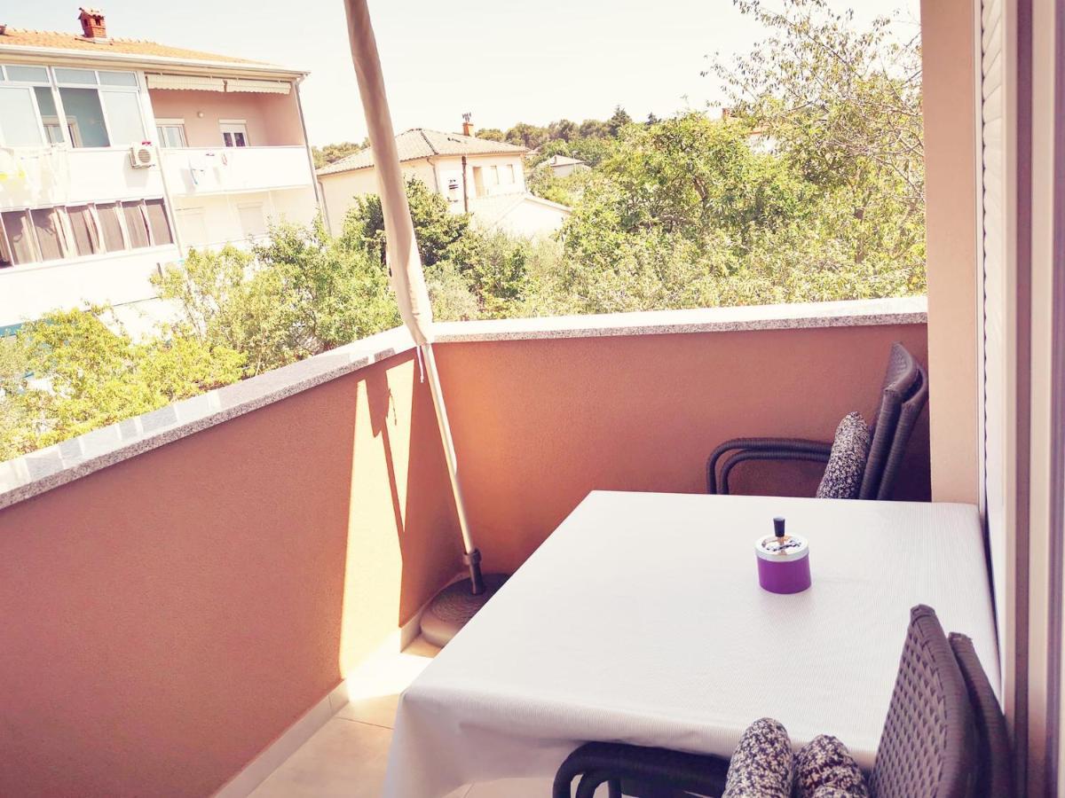 Apartmani Marco,Lukas,Patrick,David,Blizu Centra I Mora Sa Free Privatnim Parkingom Пула Экстерьер фото