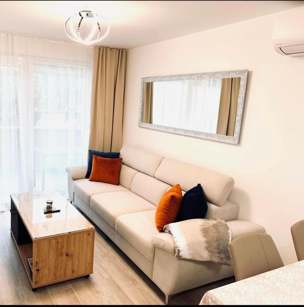 Apartmani Marco,Lukas,Patrick,David,Blizu Centra I Mora Sa Free Privatnim Parkingom Пула Экстерьер фото